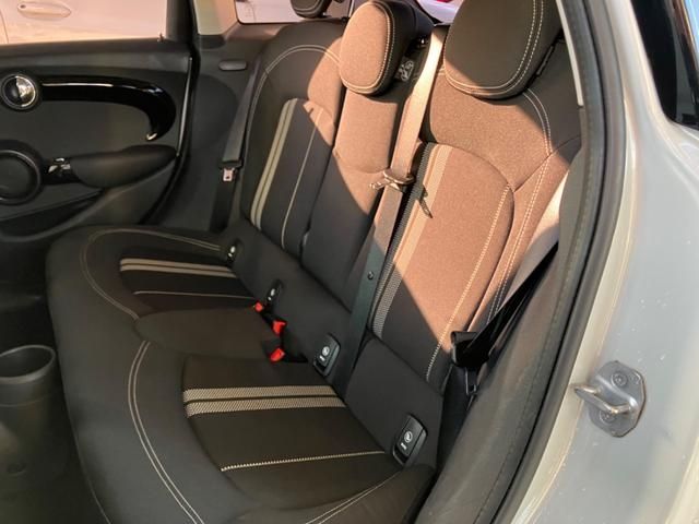 Bmw MINI 2021-03 8084-16