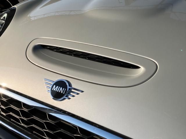 Bmw MINI 2021-03 8084-6