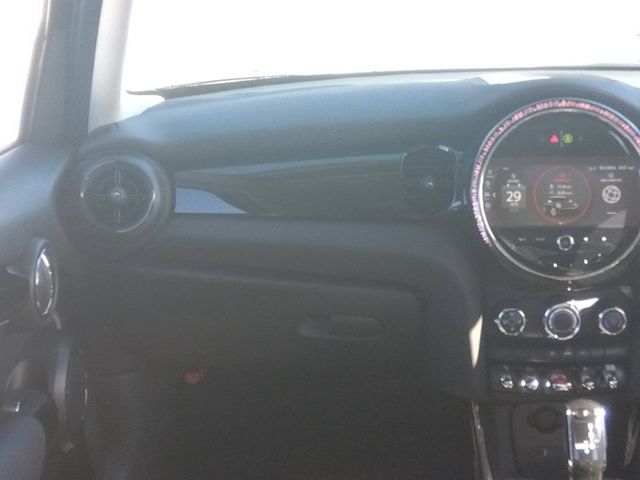 Bmw MINI 2022-10 185553-18