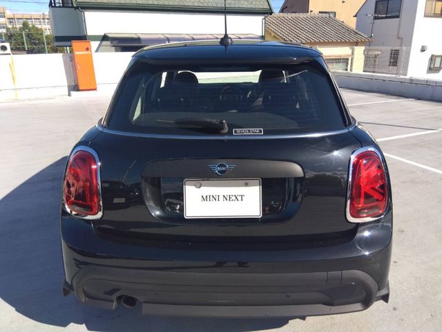 Bmw MINI 2022-10 185553-4