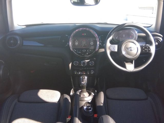 Bmw MINI 2022-10 185553-1