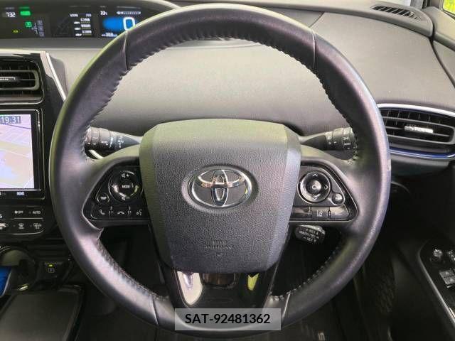 Toyota PRIUS 2019-05 281859-11
