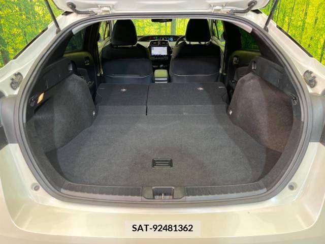 Toyota PRIUS 2019-05 281859-10