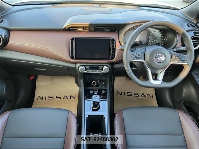 Nissan KICKS 2023-11 362285-2