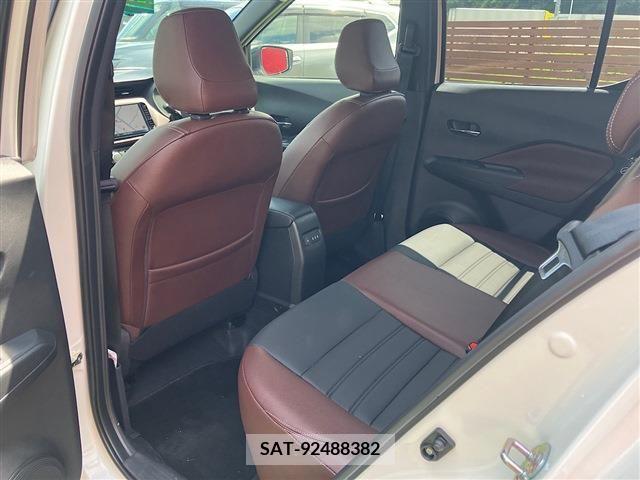 Nissan KICKS 2023-11 362285-26