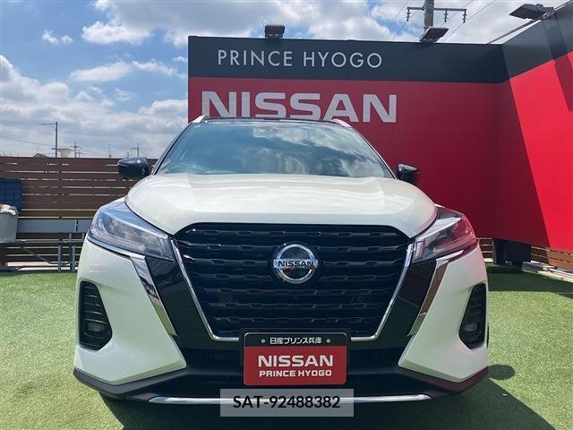 Nissan KICKS 2023-11 362285-11