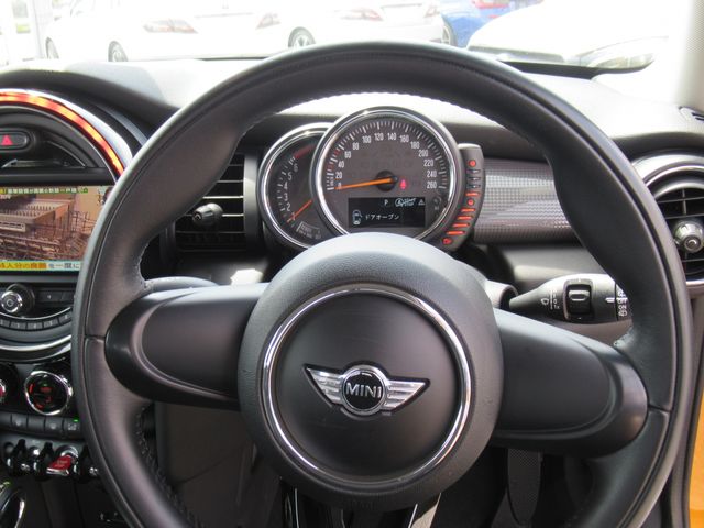 Bmw MINI 2014-05 27035-21