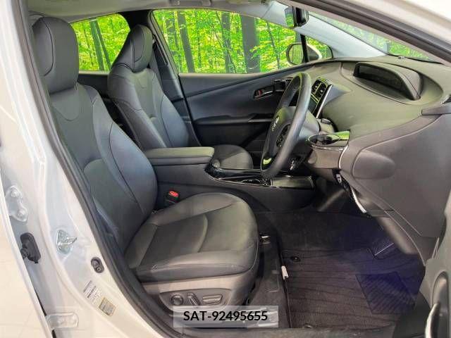 Toyota PRIUS 2021-08 366636-8