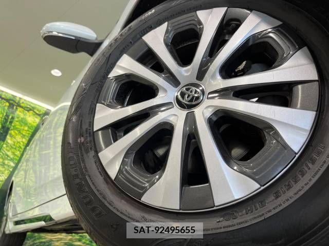 Toyota PRIUS 2021-08 366636-13