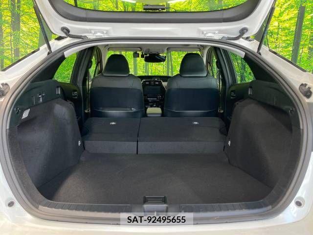 Toyota PRIUS 2021-08 366636-10
