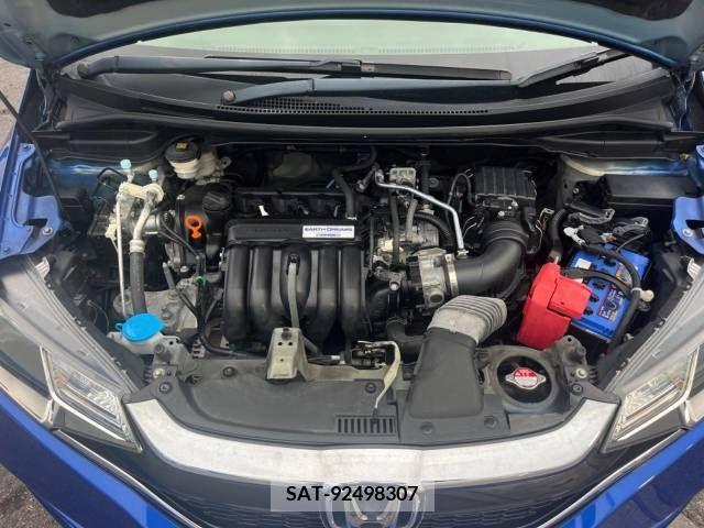 Honda FIT 2018-11 251718-18