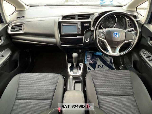 Honda FIT 2018-11 251718-1