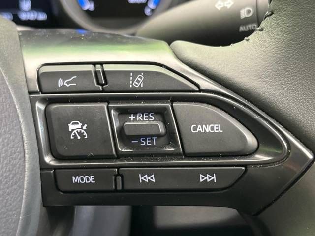 Toyota YARIS CROSS 2023-07 182396-5
