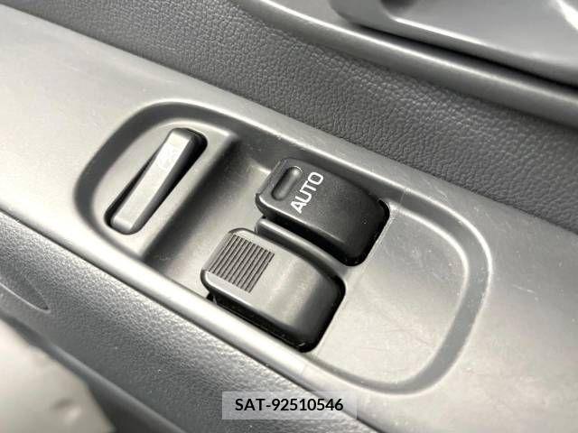 Daihatsu HIJET VAN 2014-11 256191-6
