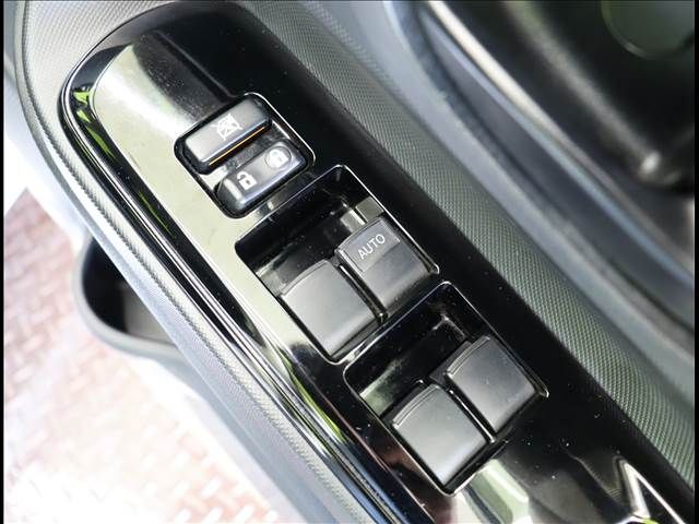Toyota AQUA 2020-09 182520-18