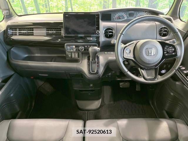 Honda N BOX CUSTOM 2021-07 279071-1