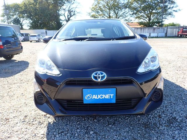 Toyota AQUA 2016-11 189681-4