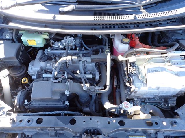 Toyota AQUA 2016-11 189681-5