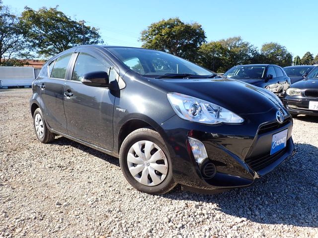 Toyota AQUA 2016-11 189681-0