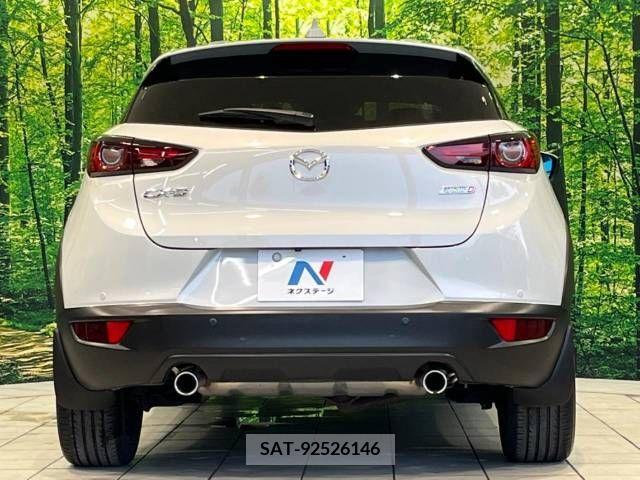 Mazda CX-3 2018-12 358415-15