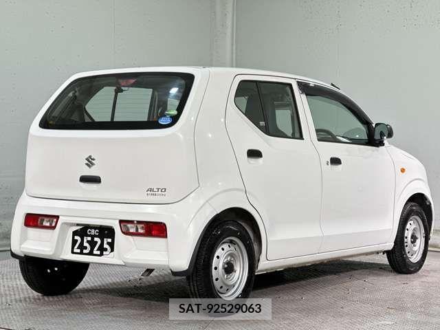 Suzuki ALTO 2019-03 259548-8