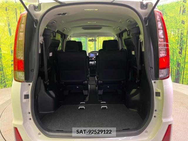 Toyota NOAH 2014-02 392831-10
