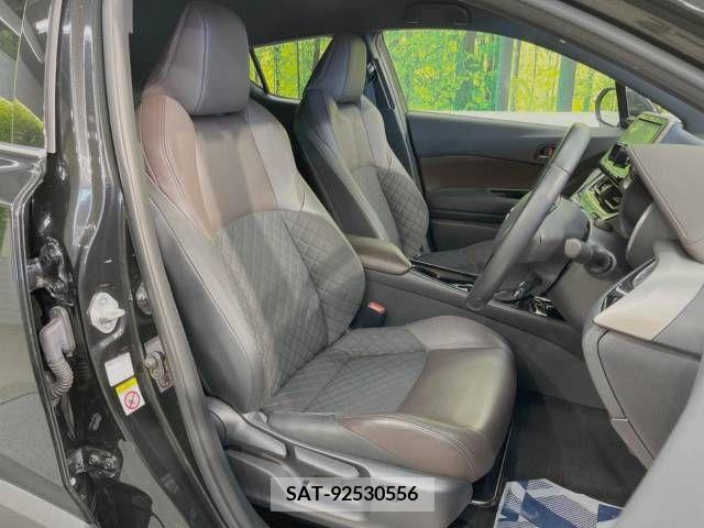 Toyota C-HR 2017-09 230276-8