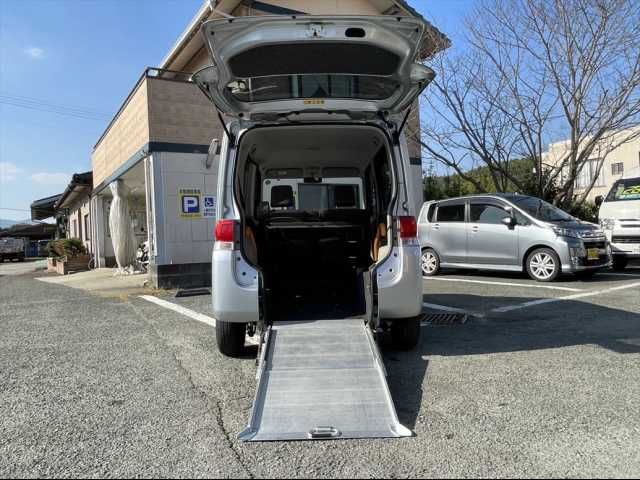 Daihatsu TANTO 2012-07 188242-1