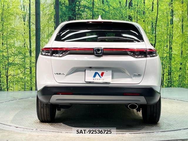 Honda VEZEL 2023-02 335859-15