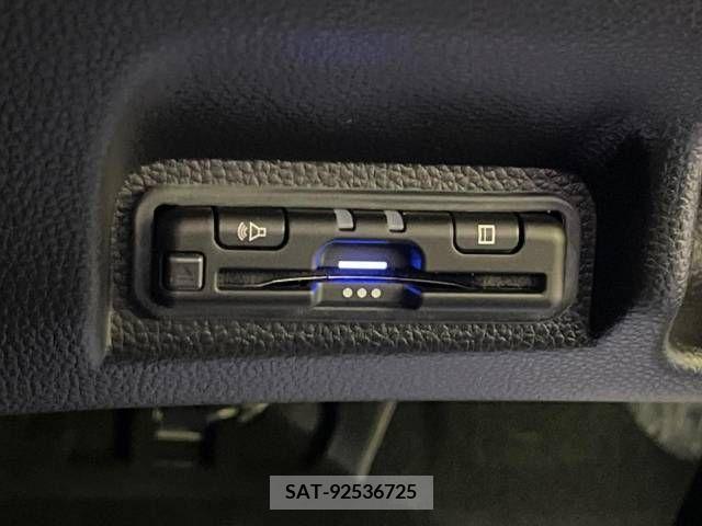 Honda VEZEL 2023-02 335859-6