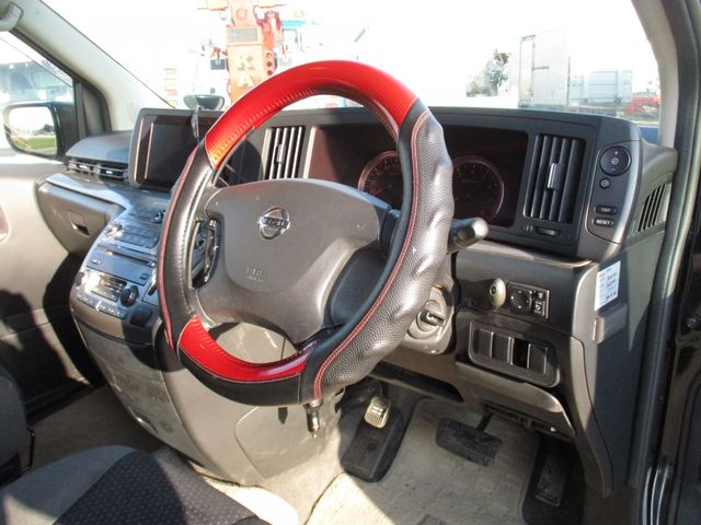 Nissan ELGRAND 2007-04 1427-8