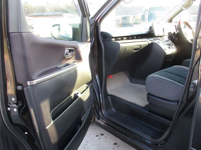 Nissan ELGRAND 2007-04 1427-14