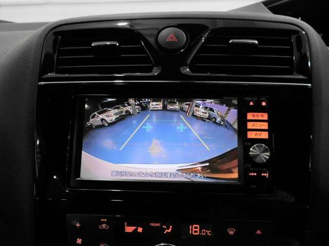 Nissan SERENA 2014-06 18957-2