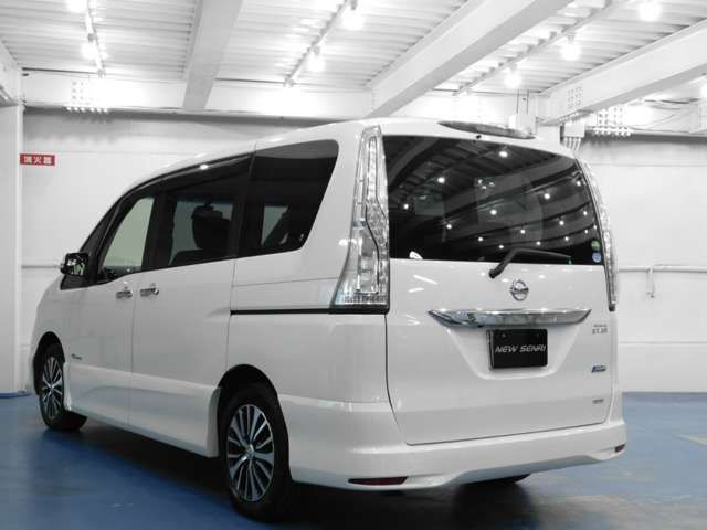 Nissan SERENA 2014-06 18957-4