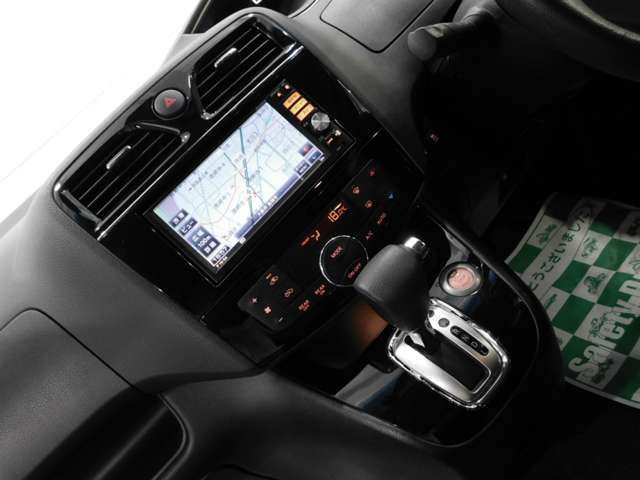 Nissan SERENA 2014-06 18957-14