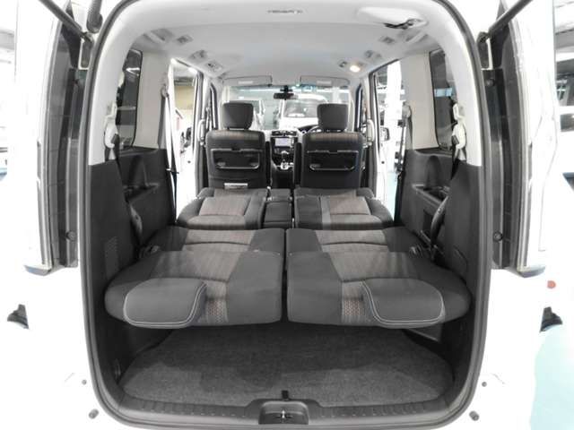 Nissan SERENA 2014-06 18957-13