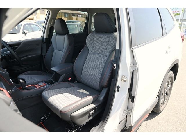 Subaru FORESTER 2018-08 1062-10