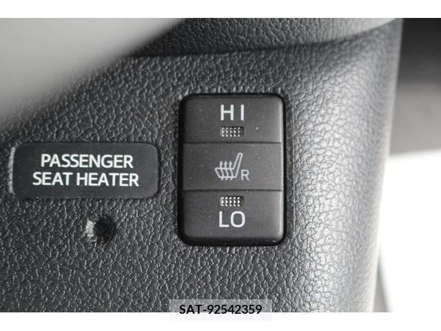 Toyota PRIUS 2016-06 366660-3
