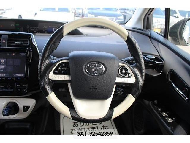 Toyota PRIUS 2016-06 366660-16
