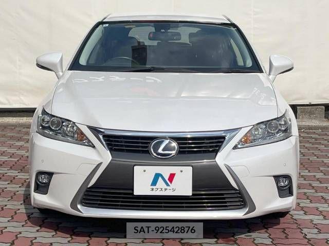 Lexus CT 2015-03 353918-14