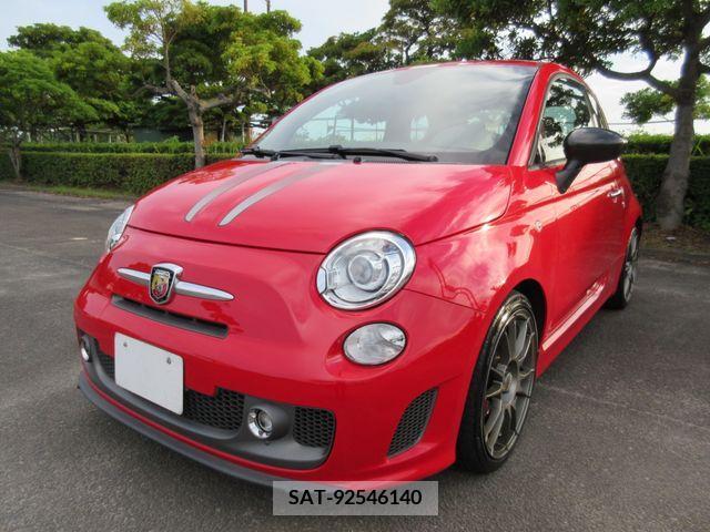 Abarth 695 2011-07 258726-4