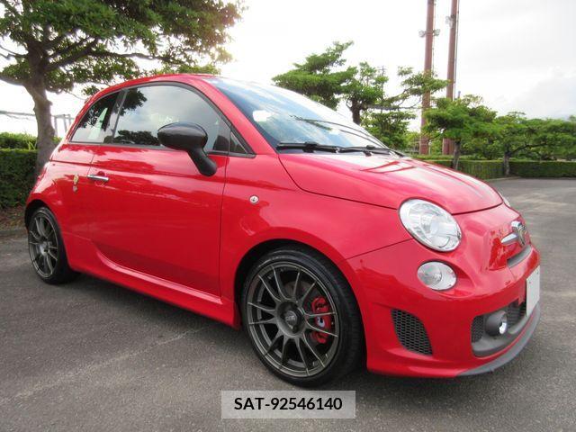 Abarth 695 2011-07 258726-8