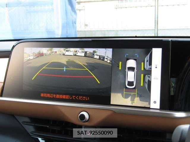 Toyota CROWN 2022-12 297726-9
