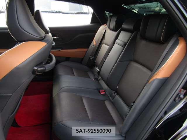 Toyota CROWN 2022-12 297726-7