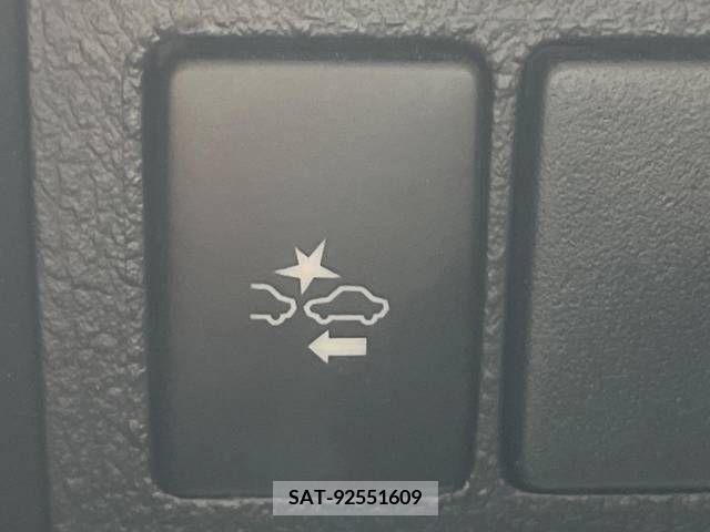 Toyota VELLFIRE 2015-03 337285-6