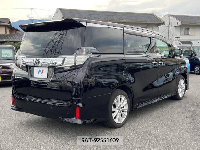 Toyota VELLFIRE 2015-03 337285-18
