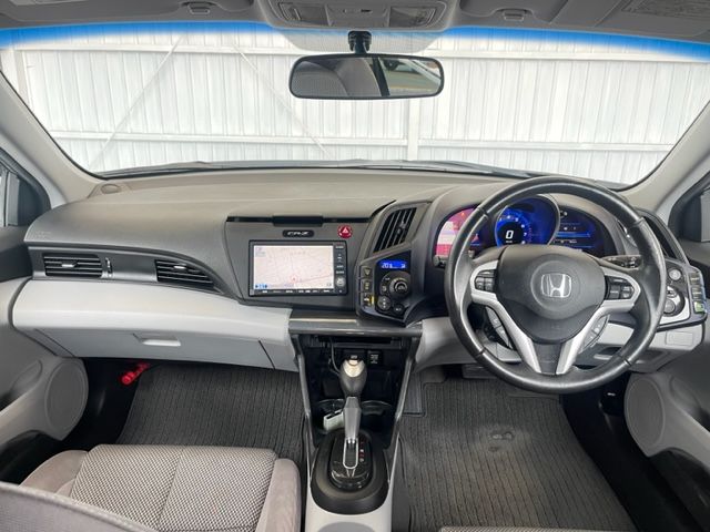 Honda CR-Z 2010-06 21898-1