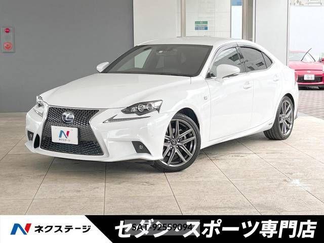 Lexus IS 2014-03 300075-0