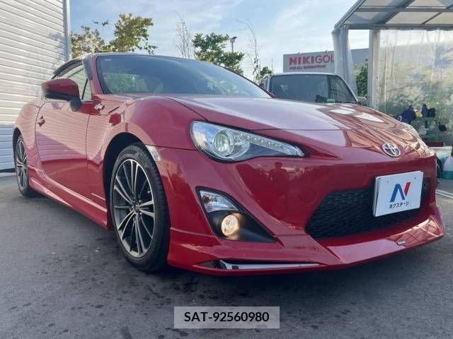 Toyota 86 2014-03 292876-15
