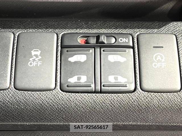 Honda e 2012-12 257238-4